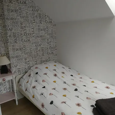 Le Petit Soleil Apartment *