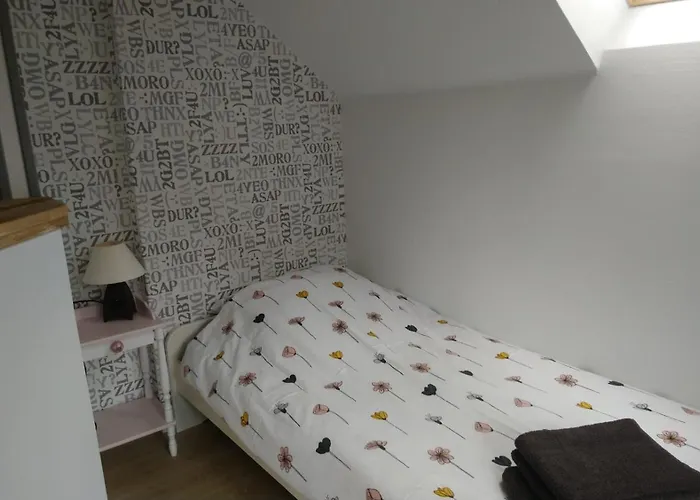 Le Petit Soleil Apartment *